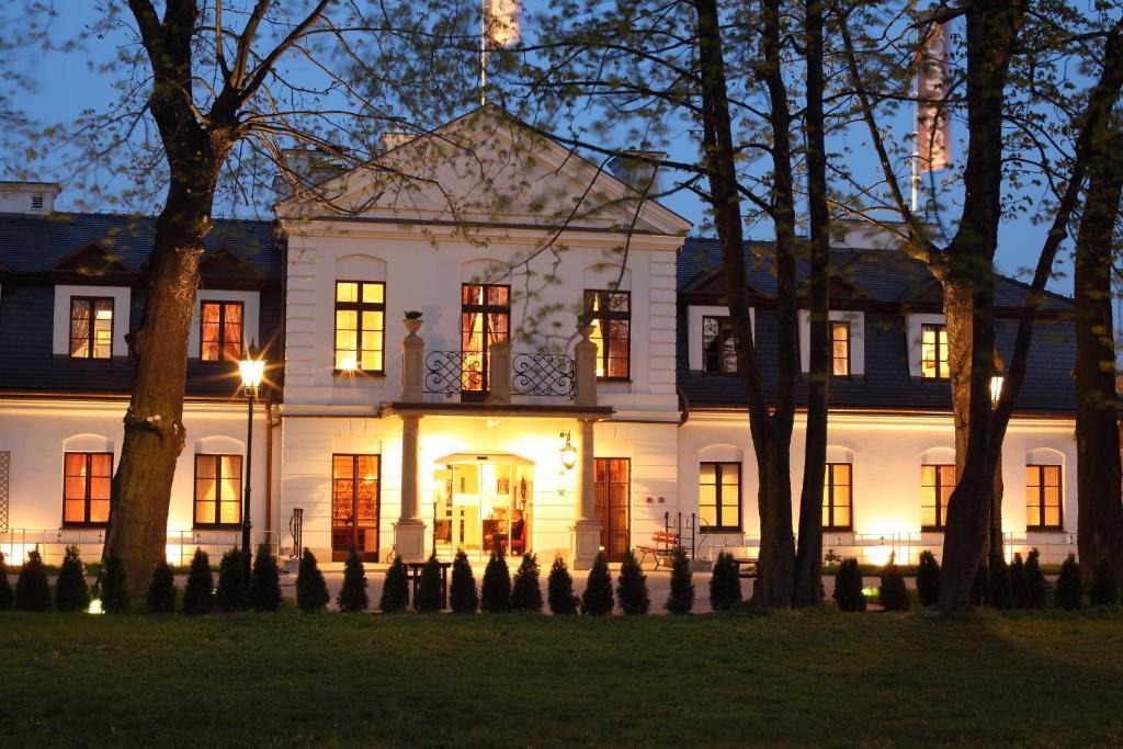 Hotel Dwór Kościuszko Cracovia Exterior foto